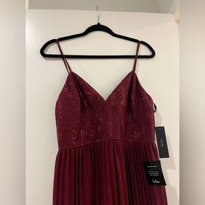 Lace Bodice Maxi Dress. Never Warn.